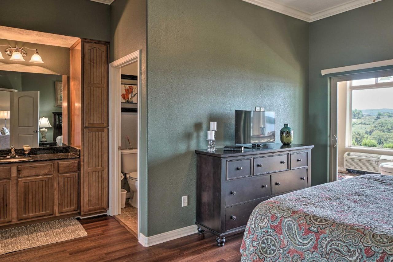 Branson Condo With Table Rock Lake Views, Near Strip Экстерьер фото